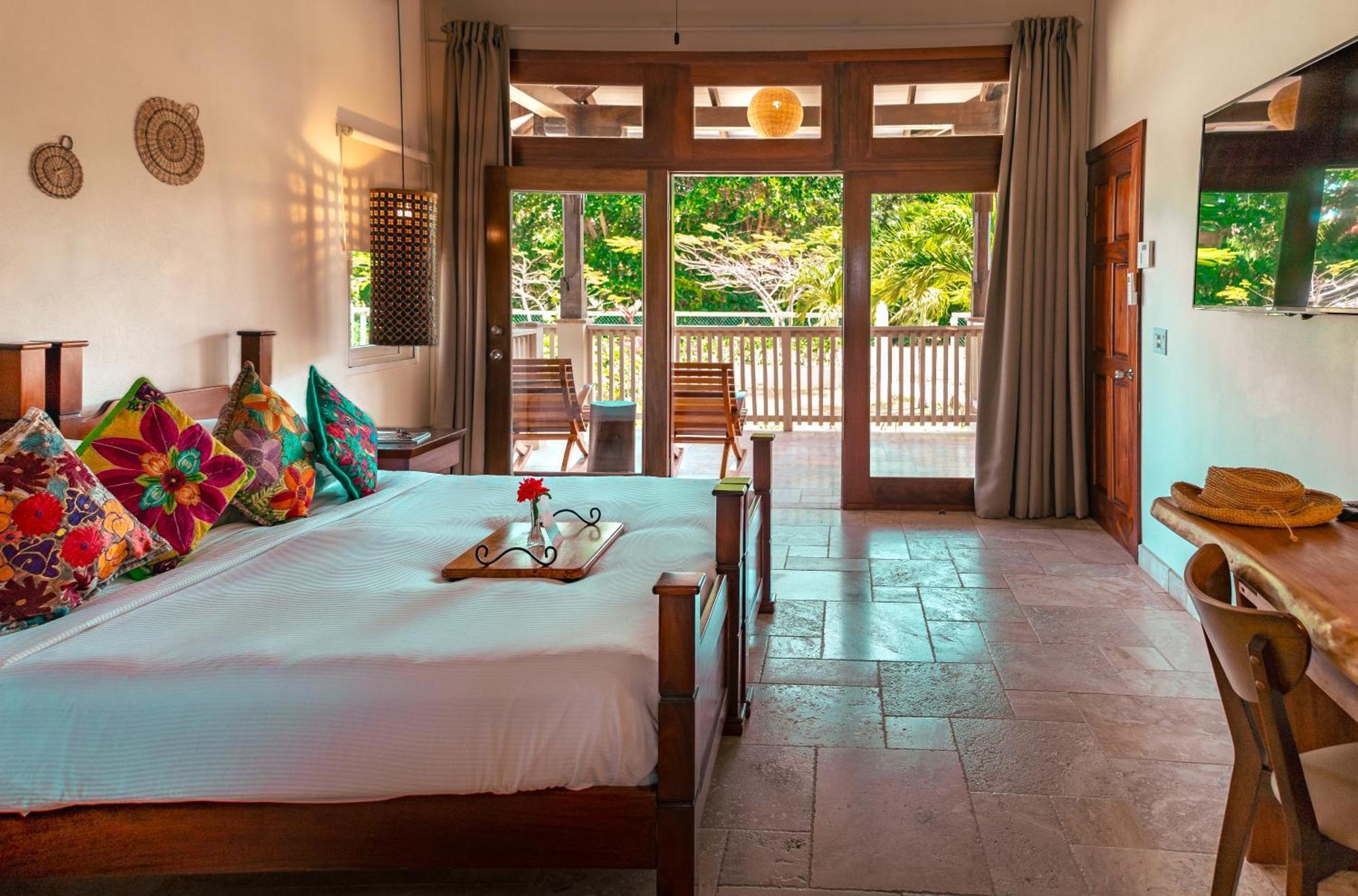 The Lodge At Jaguar Reef Hopkins Exteriör bild